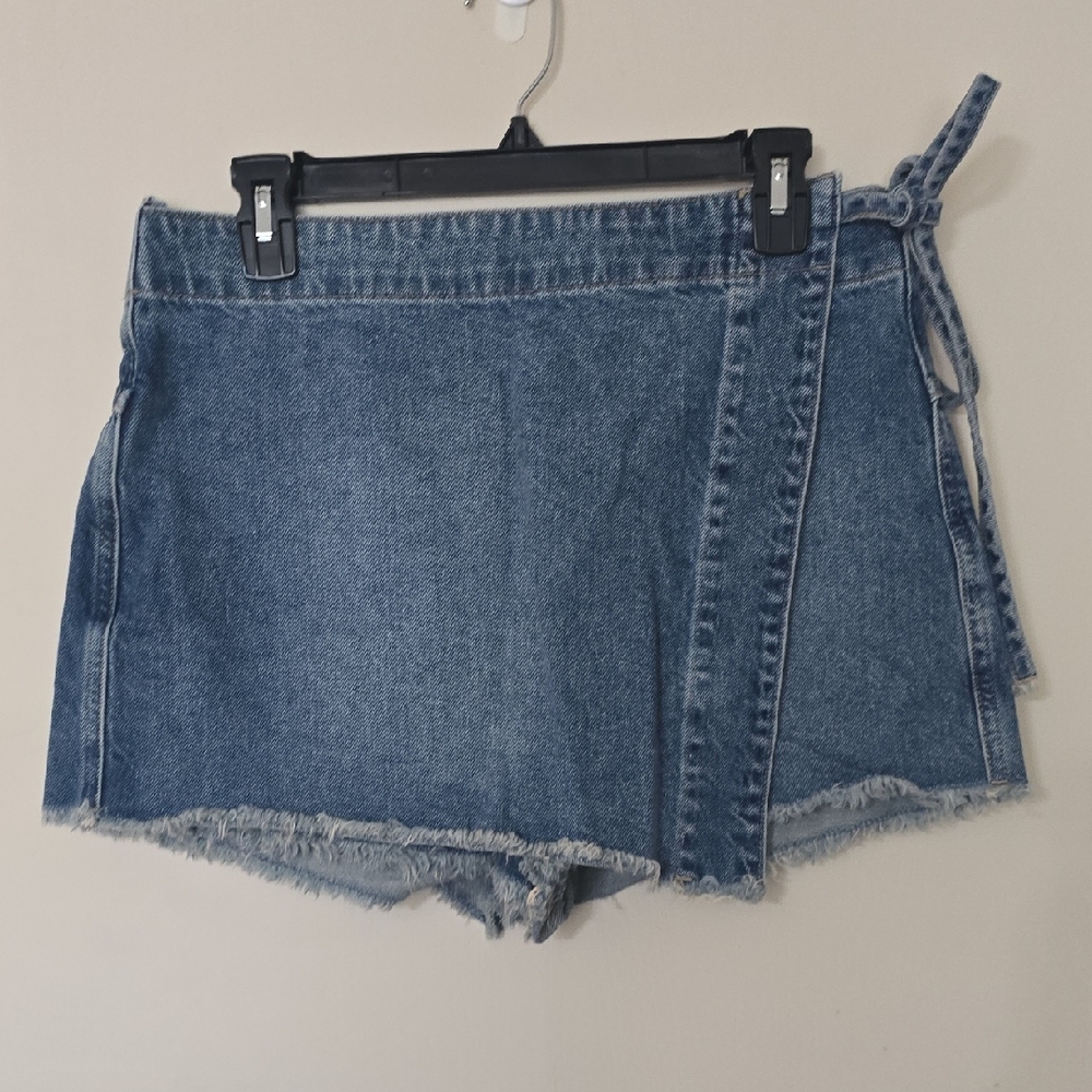 We The Free Medium Blue Denim Wrap-Style Jean Shorts with Side Tie